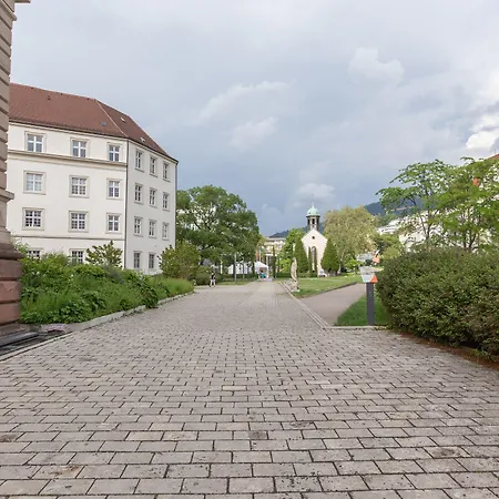 limehome Baden-Baden Bäderstraße-2